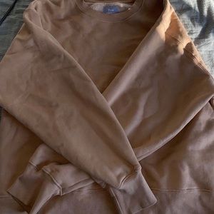 Crew neck